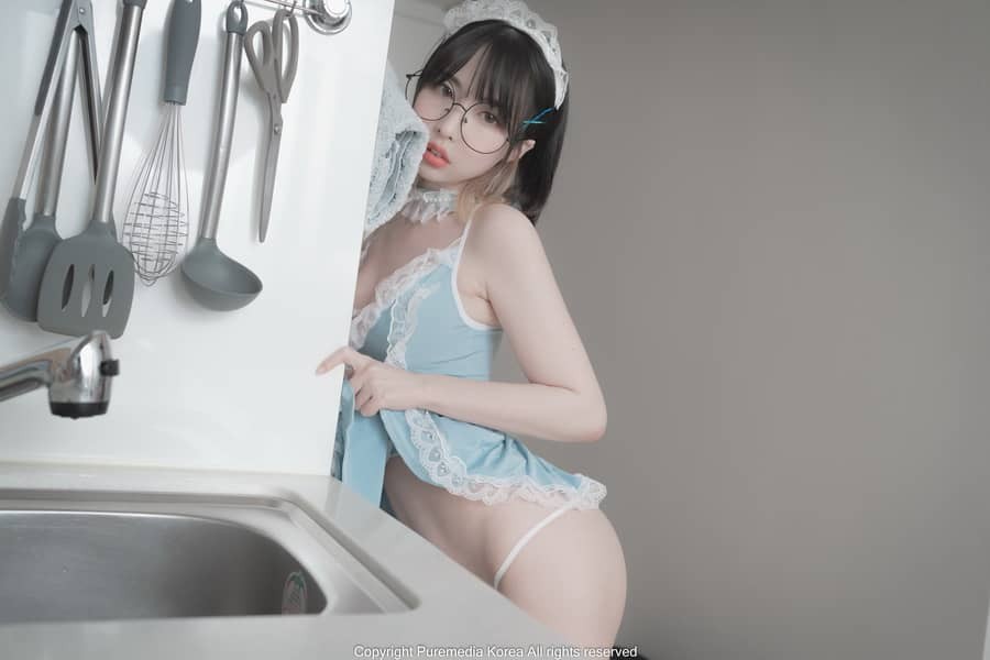 Pure Media Vol.144 Uhye (이유혜) [106P1.15G]-福利岛