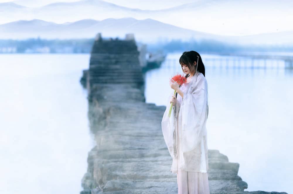 兔子Zzz不吃胡萝卜 – 暮空照水 [31P333M]-福利岛