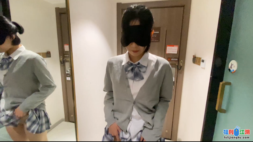 [P站/91/自拍]
[资源详情]
91大神最新，JK裙无毛小女友-福利吧