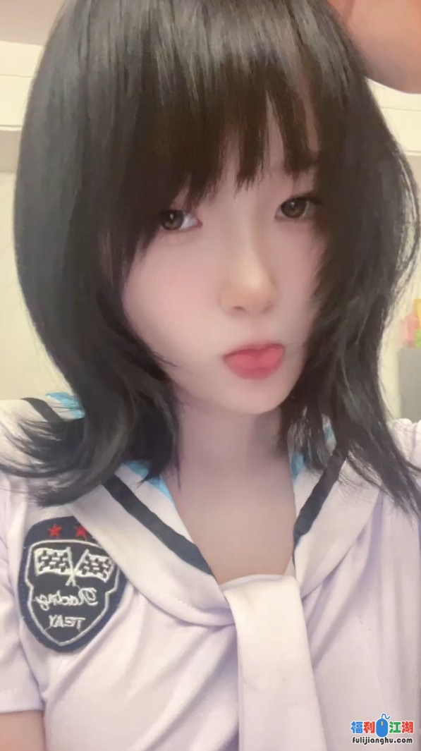 [P站/91/自拍]
[资源详情]
❤️良家极品可爱萝莉紫薇后入 叫爸爸粉逼嫩乳激情一对一【1.6G】-福利吧