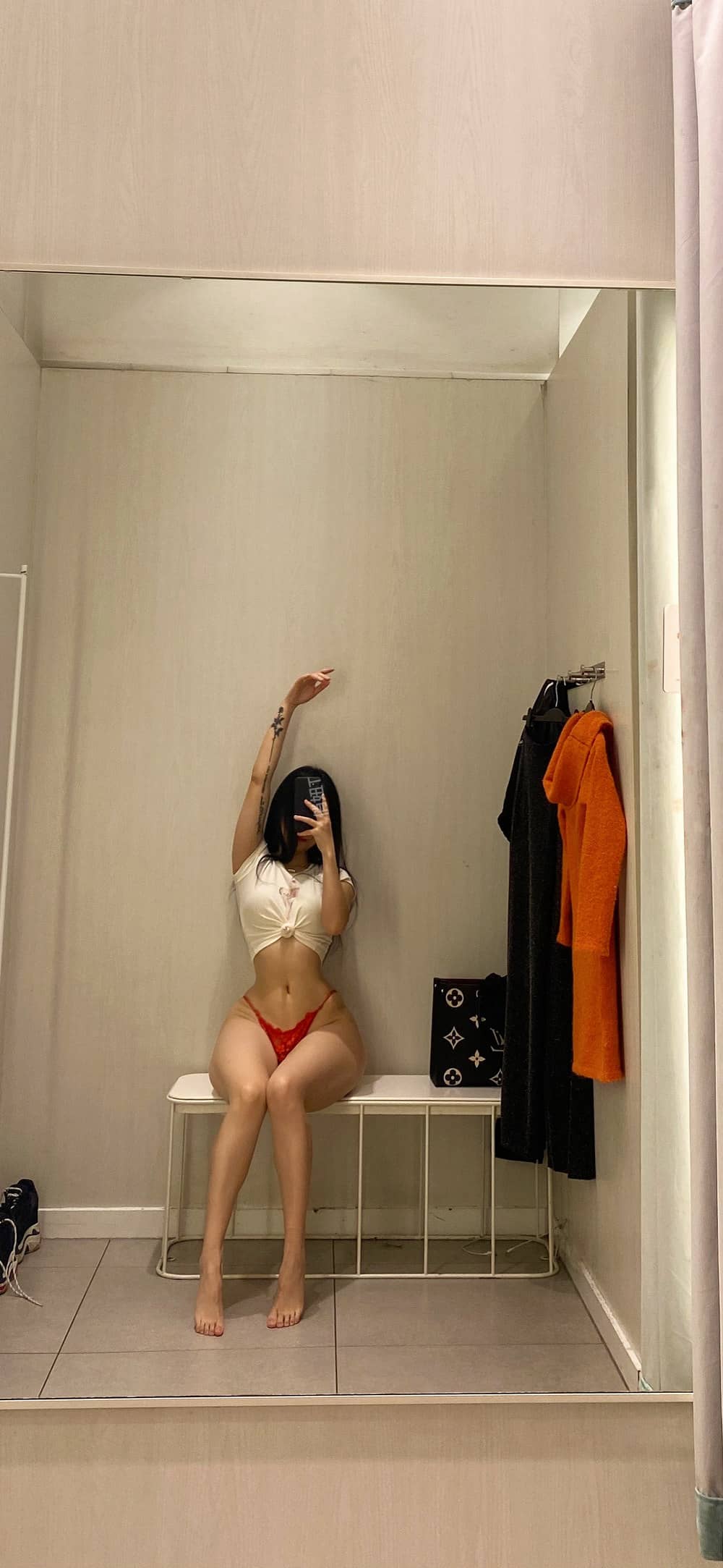 俏妞qiaoniuTT – 试衣间2.0 [13P32M]-福利岛
