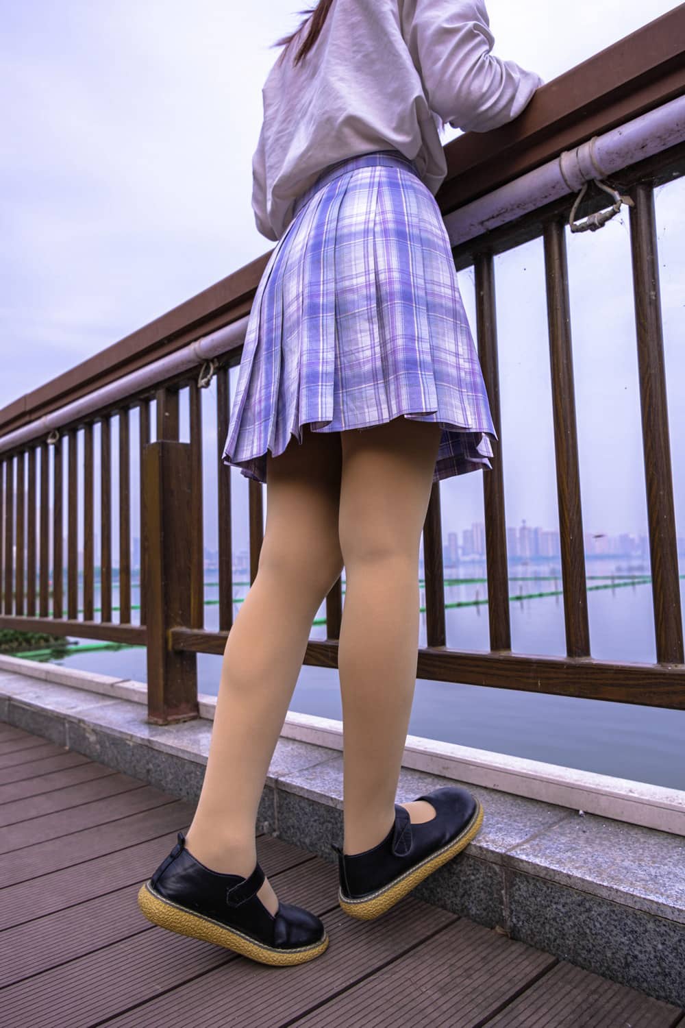 森萝财团 内部会员版 月下01 [76P988M]-福利岛