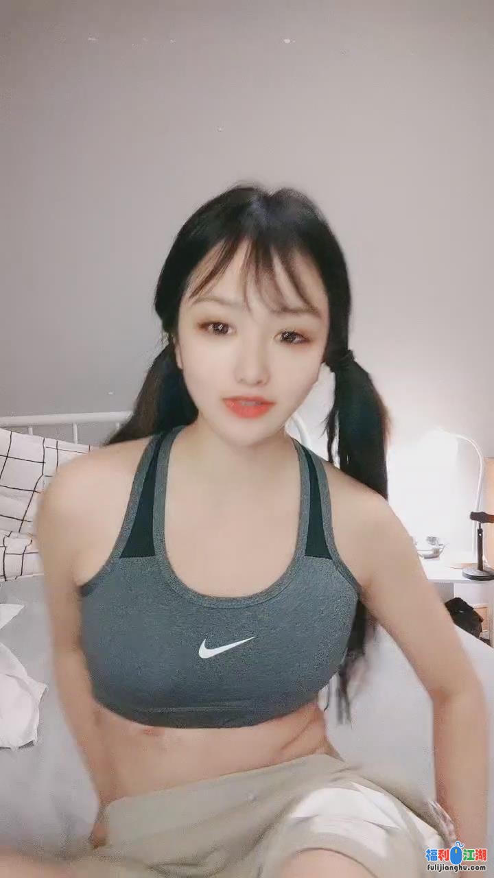 [网红直播]
[资源详情]
双马尾网红牙套妹！和炮友居家操逼！拿出假屌自慰插穴1V 1.18G【百度网盘】-福利吧