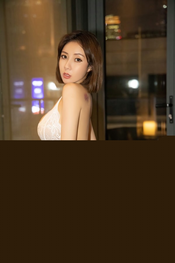 [XIUREN秀人网]
[XIUREN秀人网]2021.08.30 VOL.3869 果儿Victoria[70+1P／766MB]-福利吧