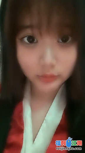 [P站/91/自拍]
[资源详情]
❤️微胖小妹妹小清新一对一，巨乳G奶扣逼紫薇秀流白浆【1.4G】-福利吧