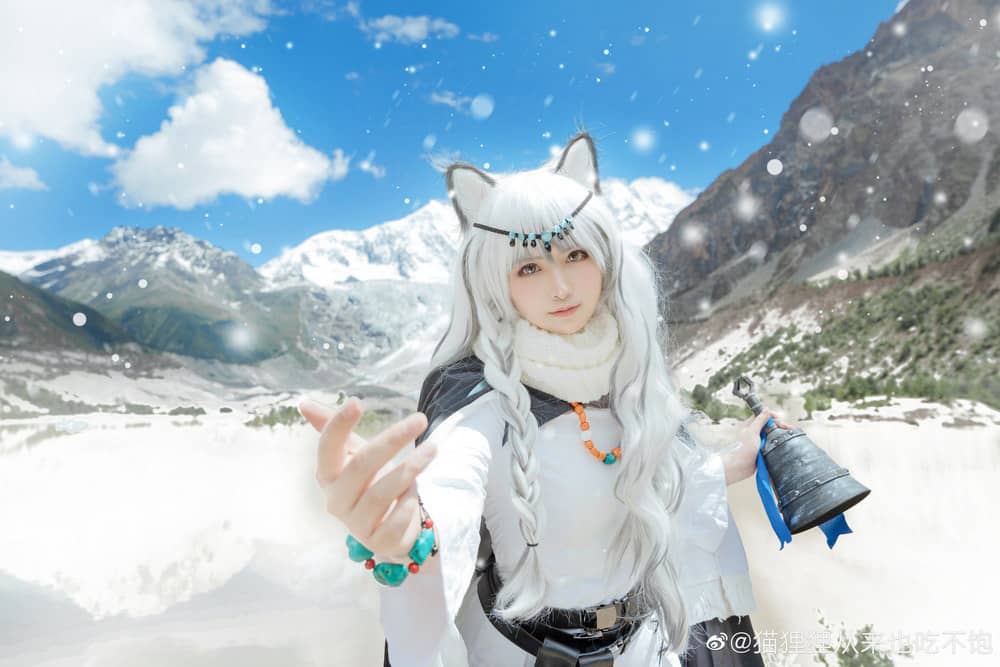 猫狸狸从来也吃不饱 – 初雪 [14P100M]-福利岛
