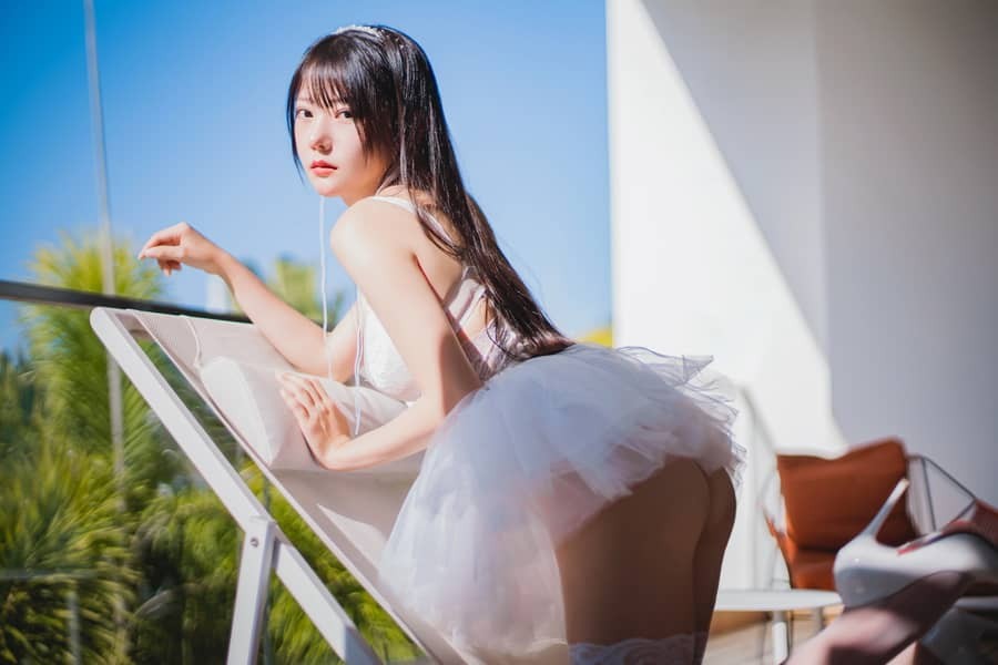 香草喵露露 – 杨枝甘露 白色纱裙 [48P1V1.22G]-福利岛