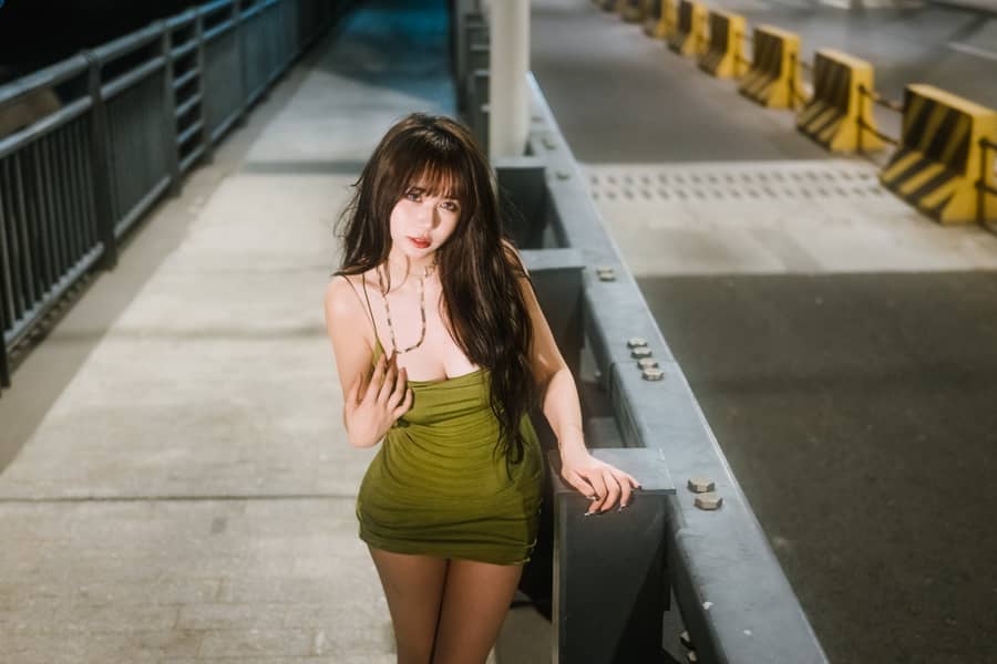 Tina很妖孽呀 – 绿色连衣裙 [35P106M]-福利岛