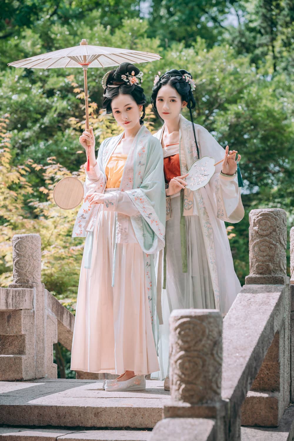 兔子Zzz不吃胡萝卜&黄舒绮_suki – 游园惊梦 [32P175M]-福利岛