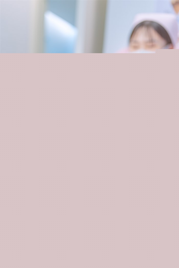 [Cosplay] Lu Chu (露初) – Nurse [98P+1V-2.19GB]-福利吧